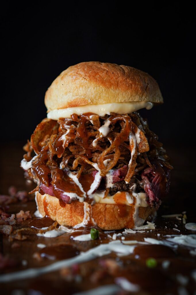 Mr Sexy Burger Yaks on The 5