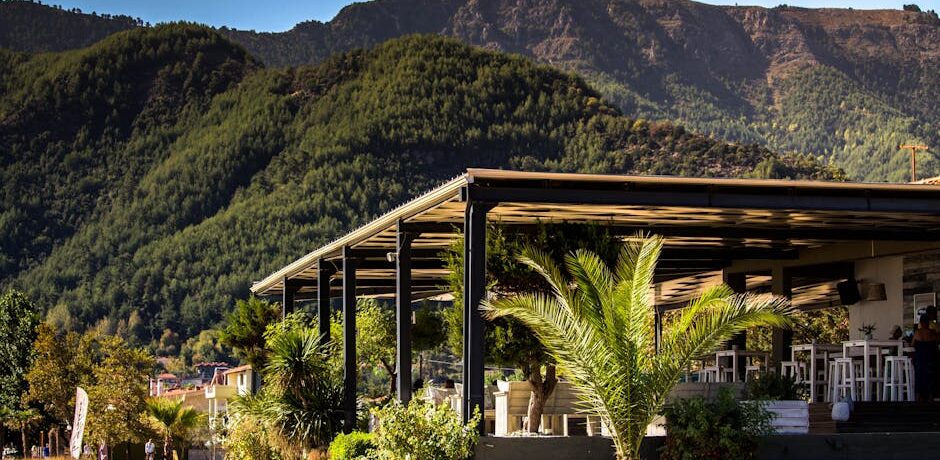 yaks-blog-5-outdoor-seating-i5-1 yaks-blog-5-outdoor-seating-i5-1